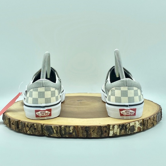 VANS Women’s Classic Checkered Slip On - Picture 5 of 10
